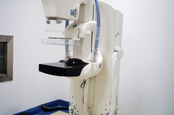 美国GE乳腺X射线机（钼靶机）