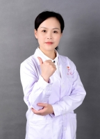 谭周英